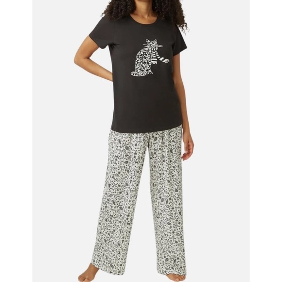 HUE Other - Hue Pajama Set Womens Large Black White Cat Floral Rhinestone 2pc Sleepwear NWT